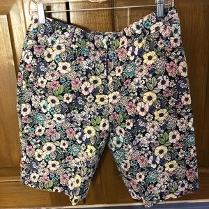 Talbots Size 10p floral multicolored shorts